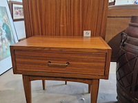 2 nachtkastjes - afbeelding 2 van  2