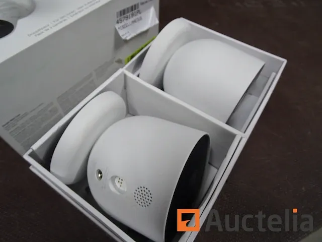 2 nest cam binnen- of buitencamera's - afbeelding 6 van  7