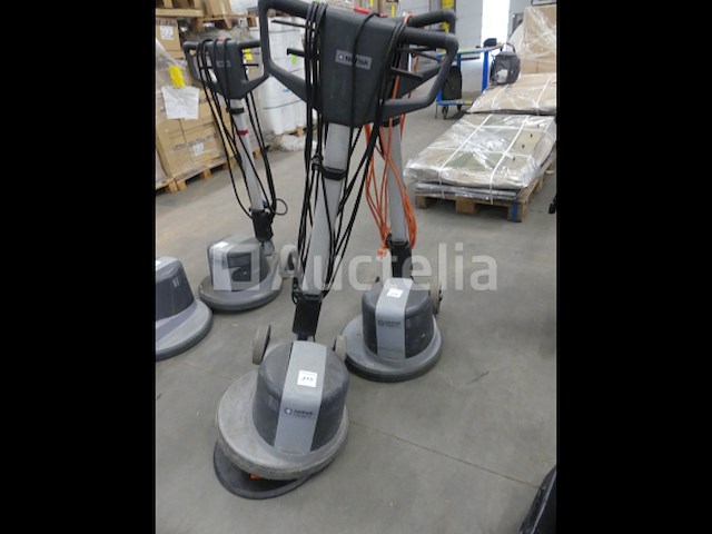 2 nilfisk fm400 d vloerreinigers - afbeelding 4 van  4