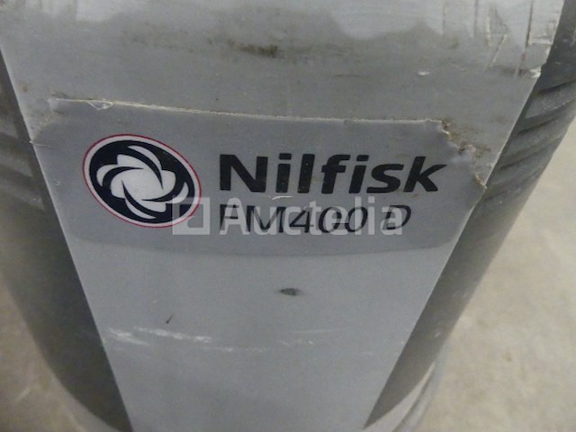 2 nilfisk fm400 d vloerreinigers - afbeelding 2 van  5