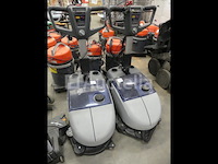 2 nilfisk sc 351 reinigingsmachines - afbeelding 2 van  5