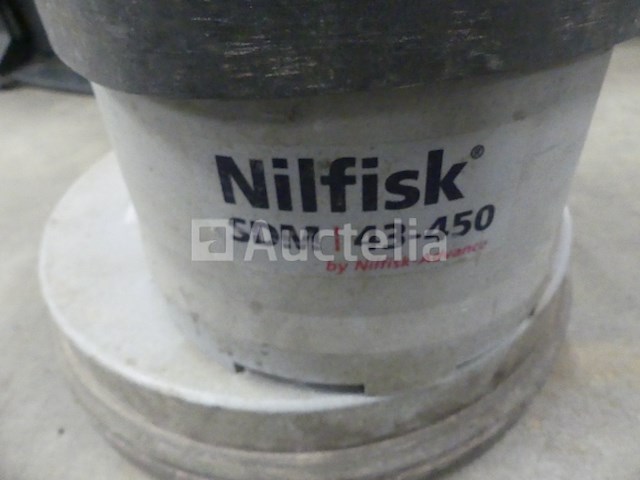 2 nilfisk sdm 43-450 vloerreinigers - afbeelding 1 van  5