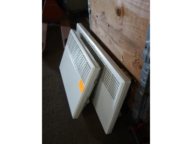 2 ophangverwarmtoestellen aeg - afbeelding 2 van  2