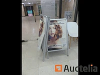 2 opvouwbare billboards