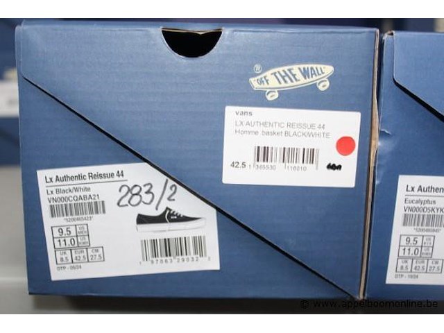 2 paar herenschoenen vans maat 42,5 - afbeelding 2 van  3