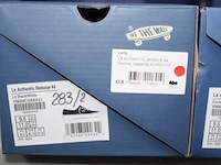 2 paar herenschoenen vans maat 42,5 - afbeelding 2 van  3