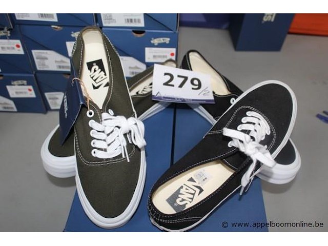 2 paar herenschoenen vans maat 42 - afbeelding 1 van  3