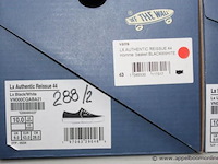 2 paar herenschoenen vans maat 43 - afbeelding 2 van  3