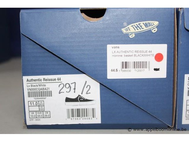 2 paar herenschoenen vans maat 44,5 - afbeelding 2 van  3