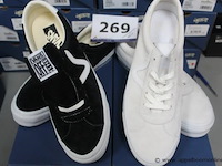 2 paar herenschoenen vans maat 45 - afbeelding 1 van  3