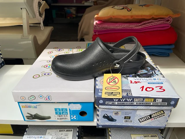 2 paar veiligheidsschoenen - afbeelding 1 van  5