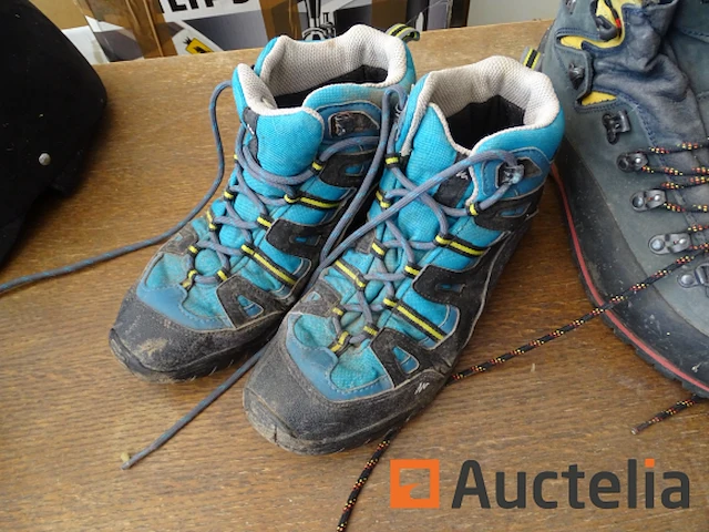 2 paar wandelschoenen - afbeelding 2 van  9