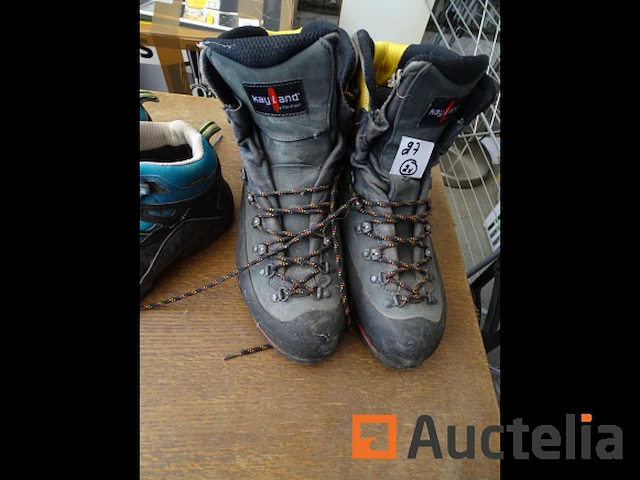 2 paar wandelschoenen - afbeelding 3 van  9