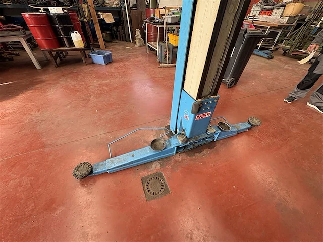 2 palen brug 3200 kg - afbeelding 10 van  11