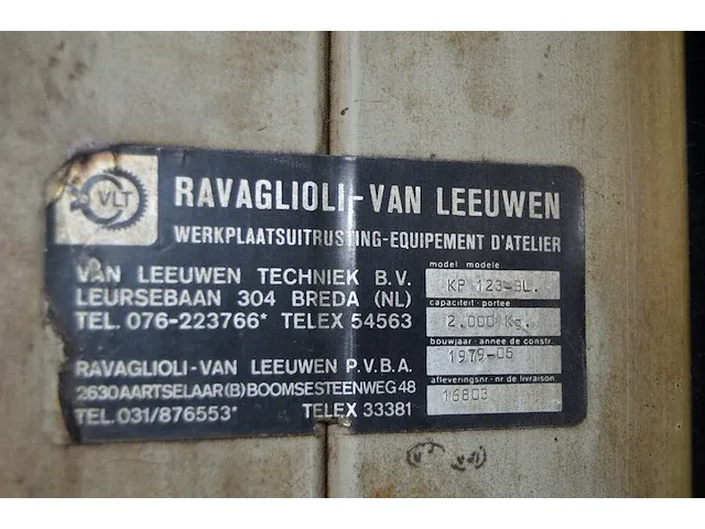2 palen hefbrug ravaglioli-van leeuwen kp 123-bl , capaciteit 2000kg, bouwjaar 1979 - afbeelding 5 van  11