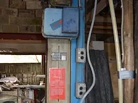 2 palen hefbrug ravaglioli-van leeuwen kp 123-bl , capaciteit 2000kg, bouwjaar 1979 - afbeelding 10 van  11