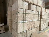 2 paletten balsa hout - afbeelding 2 van  5