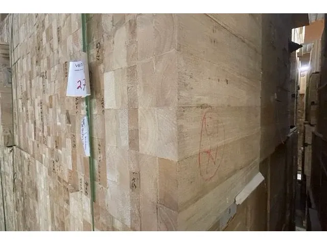2 paletten balsa hout - afbeelding 3 van  5