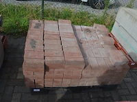 2 paletten klinkers ca. 12 m2 (zonder 2 pvc paletten) - afbeelding 5 van  7