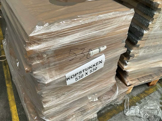 2 paletten met diverse kopstukken - afbeelding 6 van  10