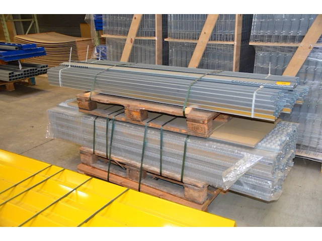 2 paletten wielenrails bito - afbeelding 2 van  2