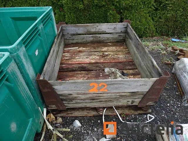 2 pallets gevallen, 8 pallets diverse - afbeelding 2 van  5