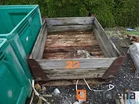 2 pallets gevallen, 8 pallets diverse - afbeelding 2 van  5