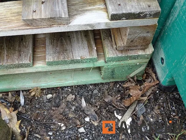 2 pallets gevallen, 8 pallets diverse - afbeelding 4 van  5