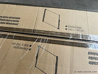2 palletten, inh. div.parasols en windschermen - afbeelding 4 van  4