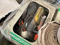 2 persluchtapparaten in behuizingskast intertec - afbeelding 4 van  8