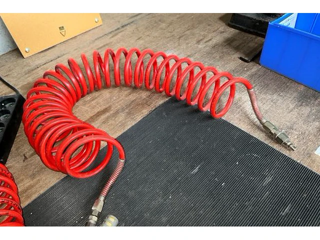 2 persluchttoestellen met slang - afbeelding 4 van  4