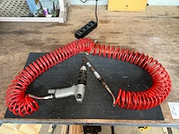 2 persluchttoestellen met slang - afbeelding 1 van  5
