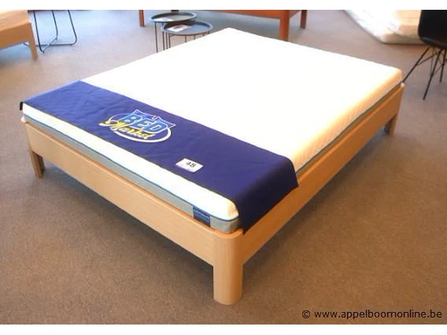 2 persoons bed vv lattenbodem en matras sensus memory 160x200 - afbeelding 1 van  3