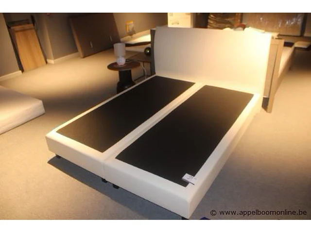 2 persoons bed/boxspring 160x200 - afbeelding 1 van  1