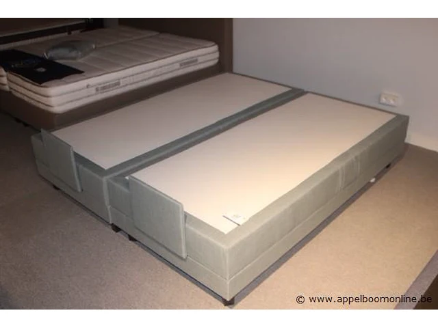 2 persoons bed/boxspring 180x200 - afbeelding 1 van  1