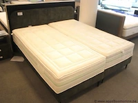 2 persoons bed/boxspring vv 2 matrassen 180x200 - afbeelding 1 van  3