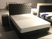 2 persoons bed/boxspring vv matras 160x200 vv bijzettafeltje - afbeelding 1 van  2