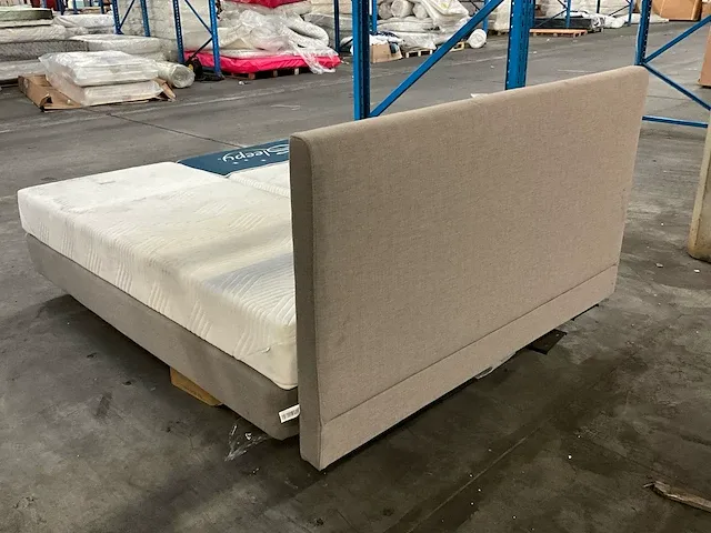 2-persoons boxspring tempur en topperkern - afbeelding 3 van  7