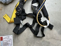 2 petzl harnassen - afbeelding 2 van  7