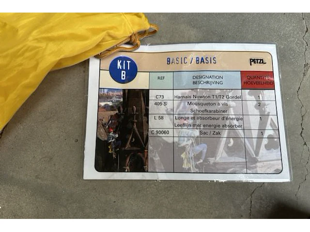 2 petzl harnassen - afbeelding 5 van  7