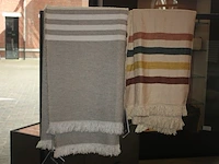 2 plaids libeco, 11 kussens: libeco en pierre frey (34,35,36) - afbeelding 5 van  6