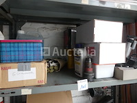 2 planken en de inhoud ervan - afbeelding 12 van  15