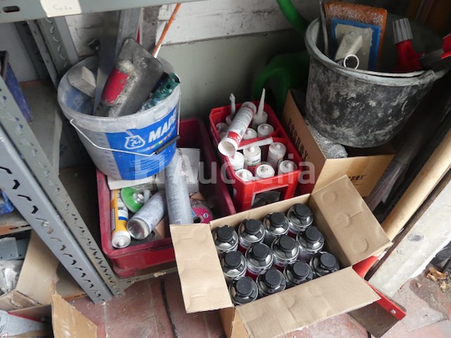 2 planken en de inhoud ervan - afbeelding 6 van  15