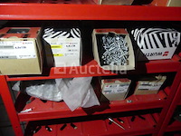 2 planken met hardware - afbeelding 5 van  10