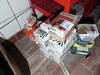 2 planken met hardware - afbeelding 6 van  10