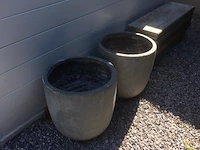 2 planten potten - afbeelding 1 van  1