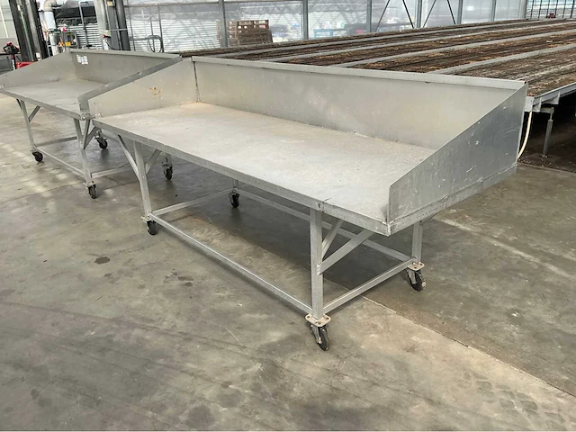 2 planttafels aluminium overige teeltmateriaal; (2x) - afbeelding 2 van  9