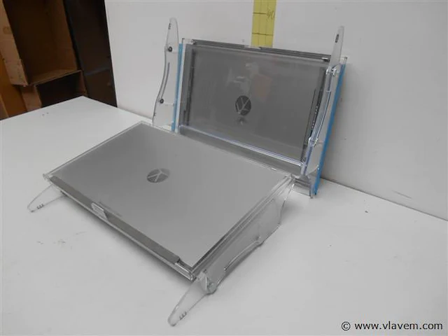 2 plexi verstelbare laptop houders 50x30 - afbeelding 2 van  2