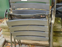 2 plooibare tuinstoelen - afbeelding 1 van  3