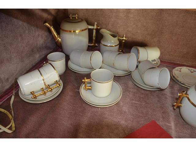 2 porseleienen koffieserviezen - afbeelding 4 van  17